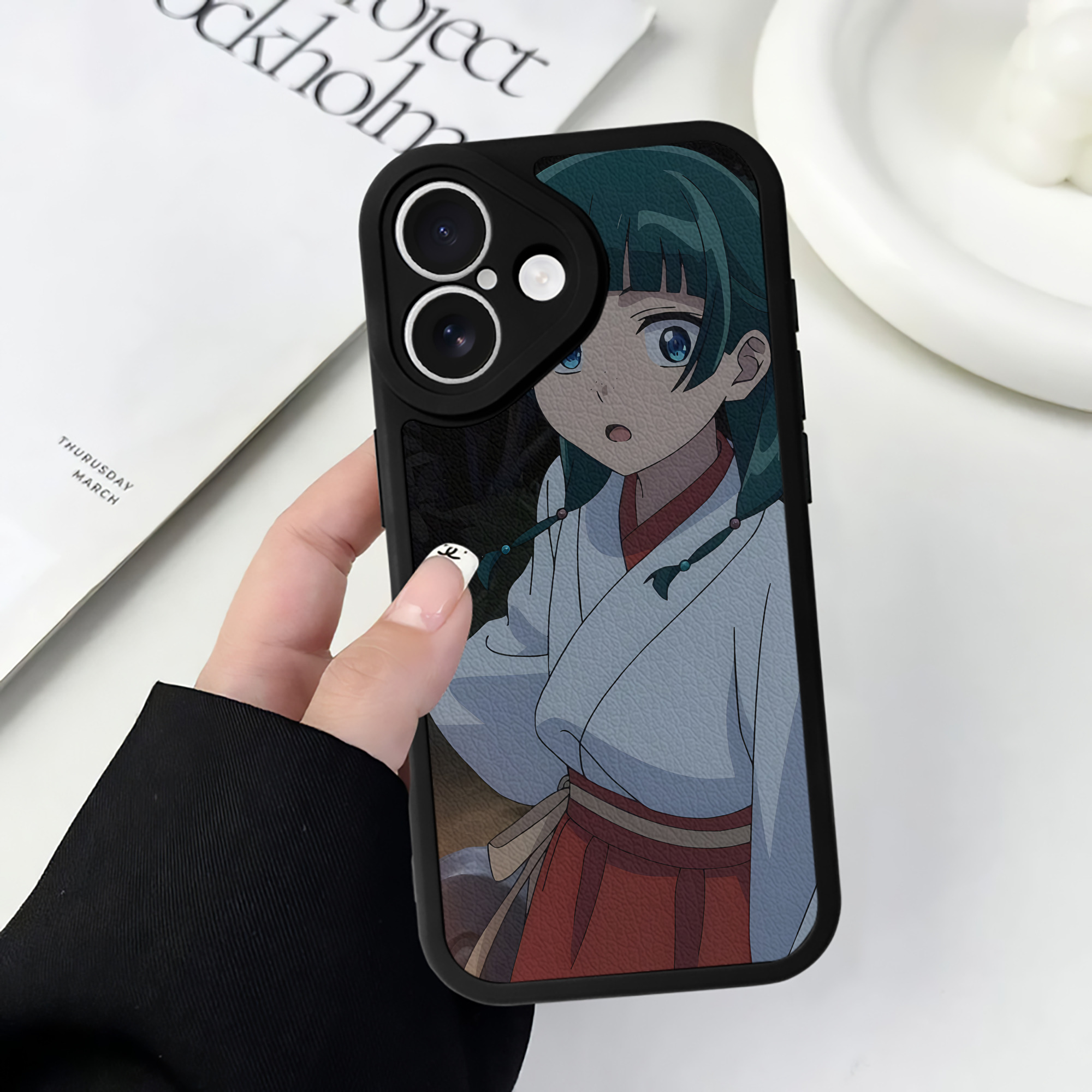 薬屋のひとりごと The Apothecary Diaries 【iPhone 16シリーズ対応】シリコンスマホケース（レザー調） 材質：シリコン